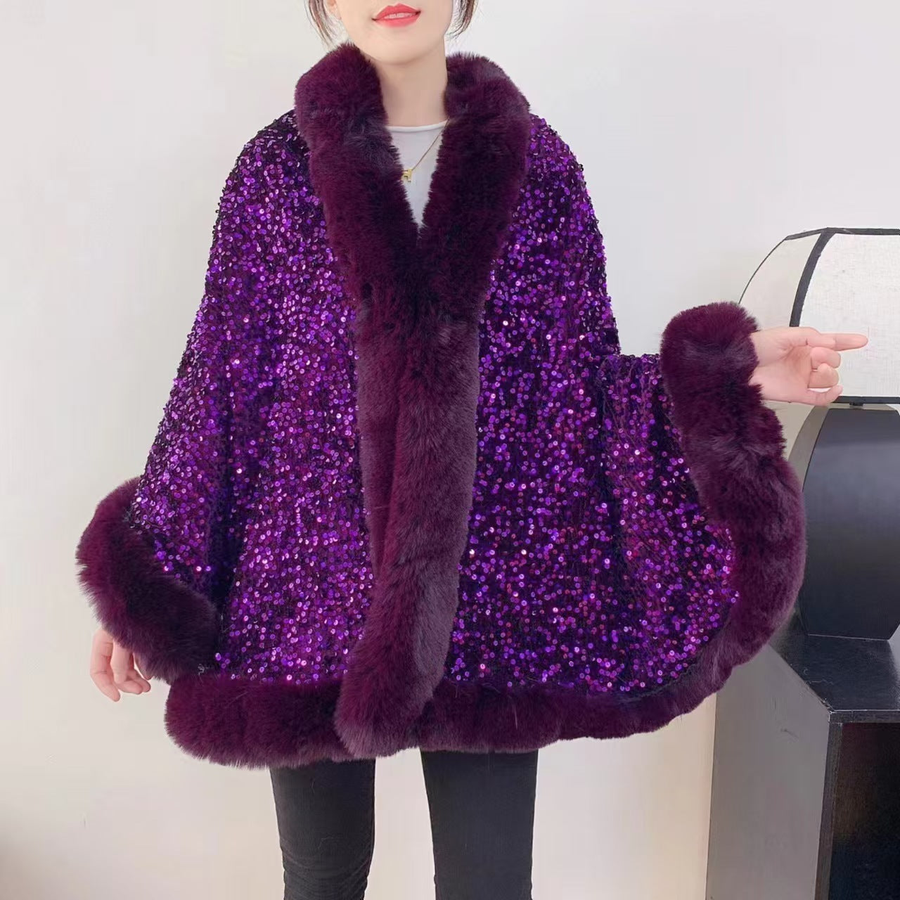 Fleece-Lined Thicken Big Fur Collar Sequined Shawl