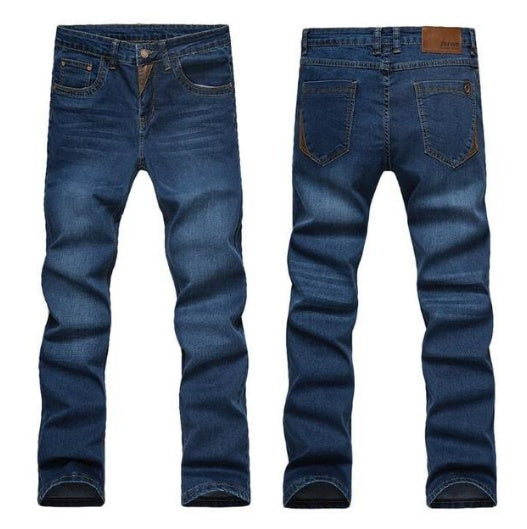 Jeans Slim Straight With Generous Give And