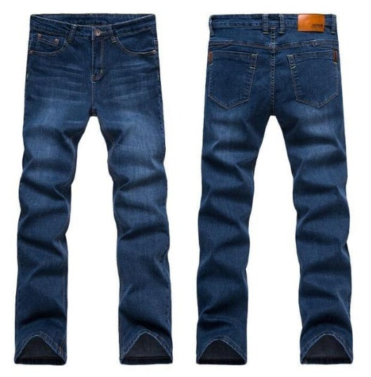 Jeans Slim Straight With Generous Give And