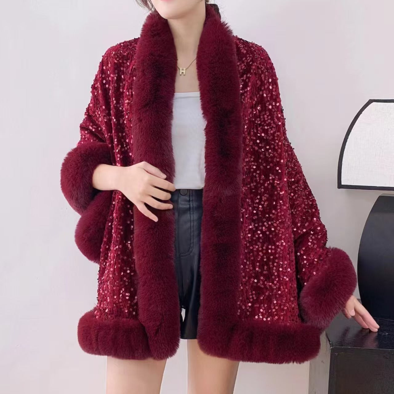 Fleece-Lined Thicken Big Fur Collar Sequined Shawl