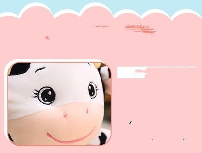 かわいい赤ちゃん牛の人形のぬいぐるみ