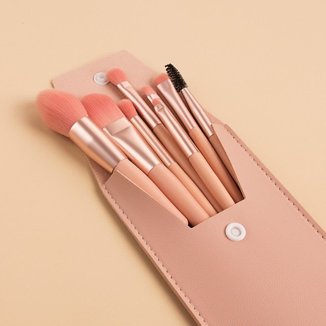 Travel Portable 8 Mini Makeup Brush Beauty