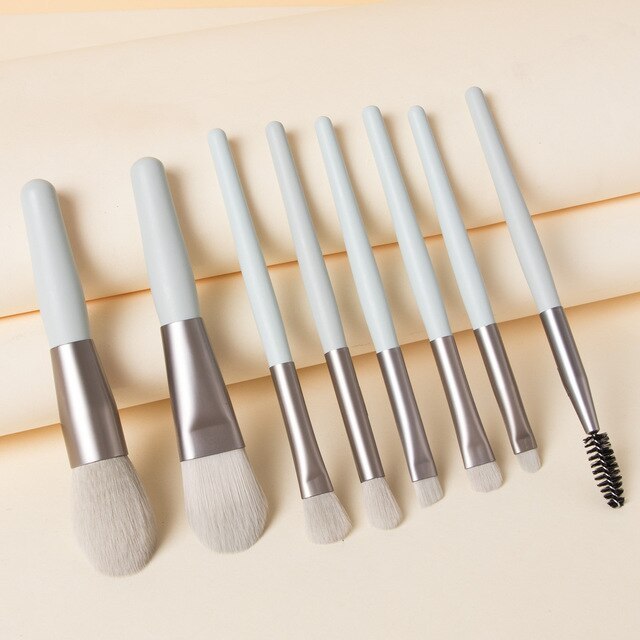 Travel Portable 8 Mini Makeup Brush Beauty