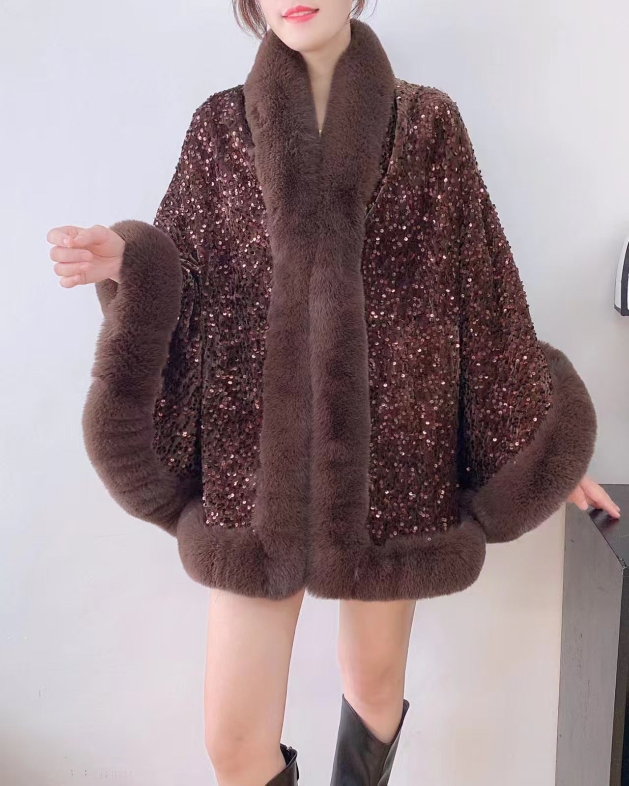 Fleece-Lined Thicken Big Fur Collar Sequined Shawl